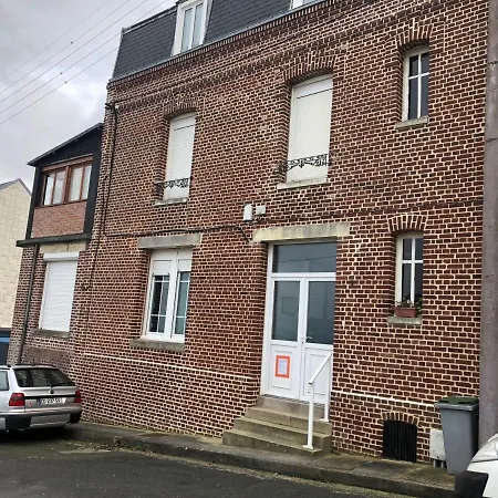 Escale à *